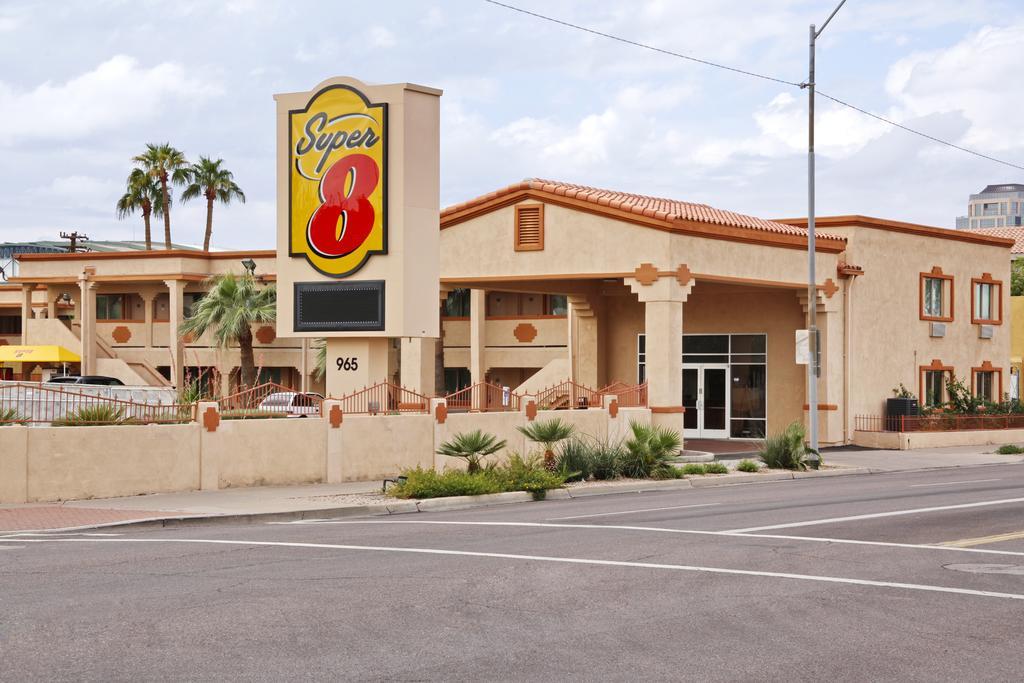 Super 8 By Wyndham Phoenix Downtown Buitenkant foto